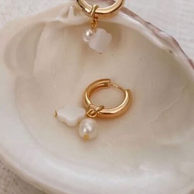 Uniq Kaia Mother Of Pearl Clover Hoops